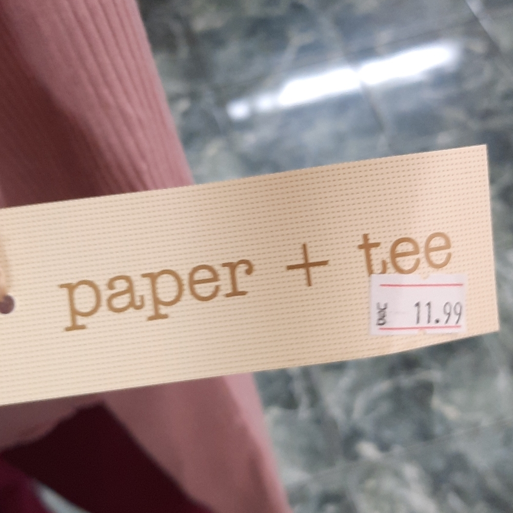Paper tee - Picture 3 of 3
